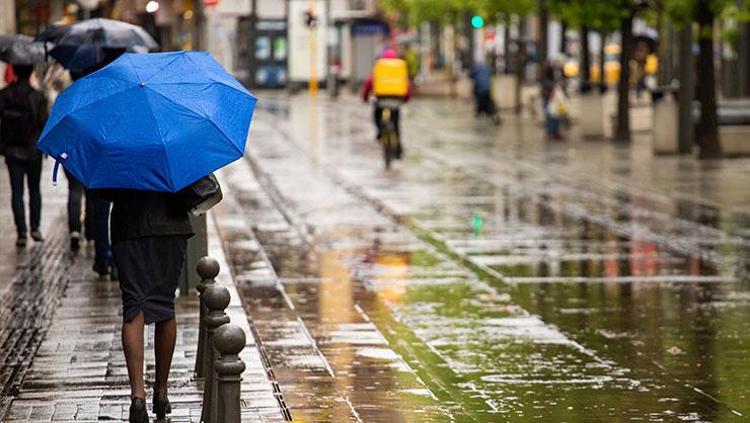 Meteorolojiden yağış uyarısı Bahar çabuk bitti, soğuk hava geri dönüyor