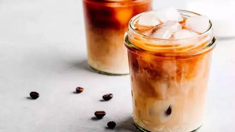 Çay içerken mutlaka içine ekleyin Faydası saymakla bitmiyor: Kemiklerin mermer gibi yapıyor, Vücudu potasyuma doyuruyor