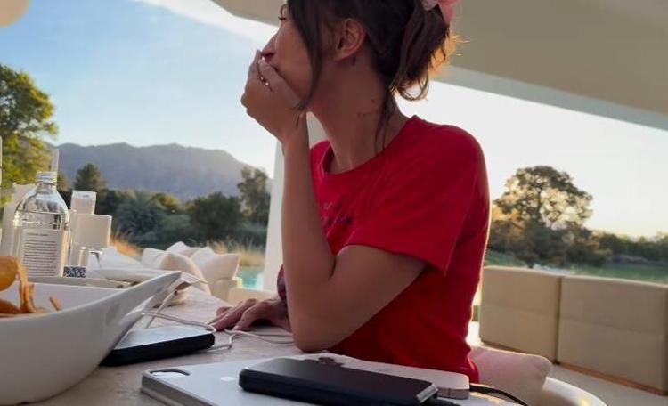 Justin Bieberdan Haileye Anneler Günü jesti