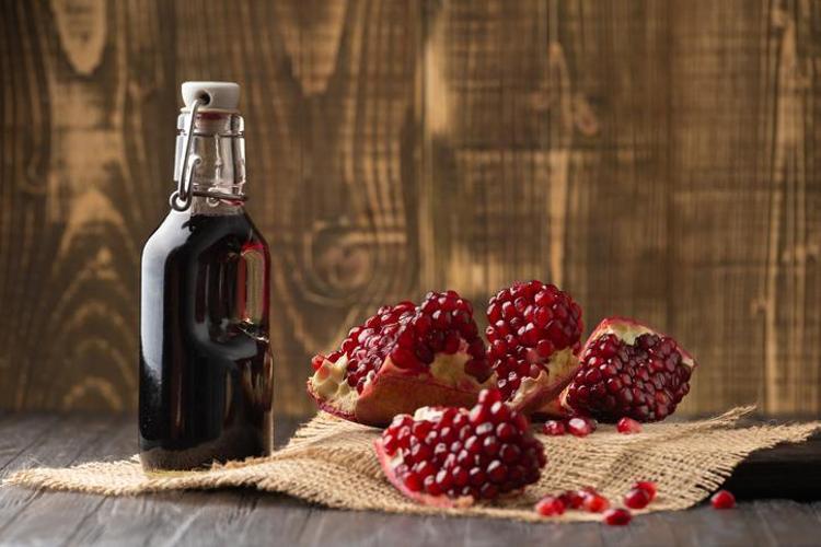 YÜKSEK ASİT İÇERİĞİ İLE DİŞ SAĞLIĞINI TEHDİT EDER