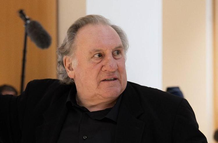 Dünyaca ünlü aktör Gerard Depardieu cinsel saldırıdan suçlu bulundu