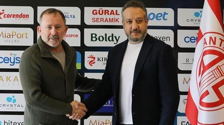 RİZESPOR’DA GÜNDEM HOCA