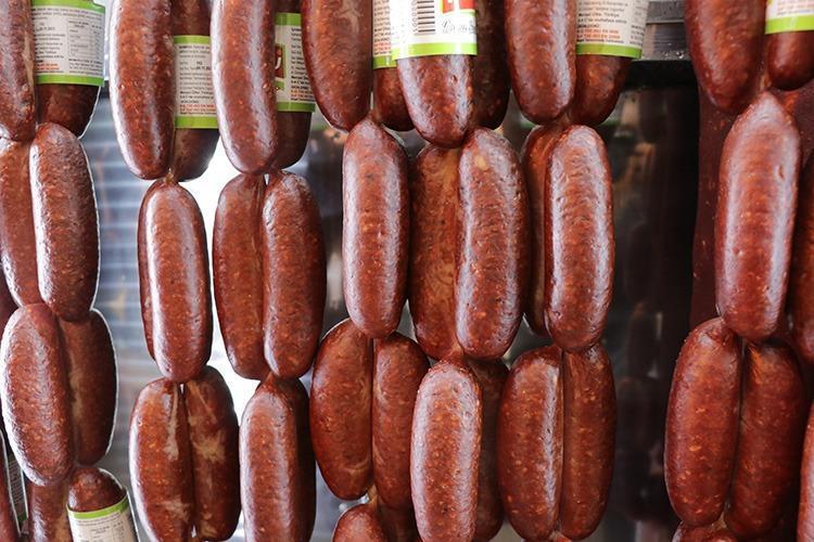 Bakanlık sahtekarları açıkladı 7 sucuk markası daha ifşa oldu