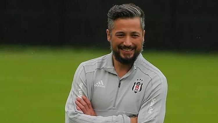 İlhan Mansız, Azerbaycanlı eşi ve oğulları Nişantaşında görüntülendi