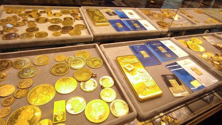 Fed Başkanı Powellın bekle ve gör politikası Altın piyasasında hareketlilik devam ediyor: Gram altın ne kadar oldu