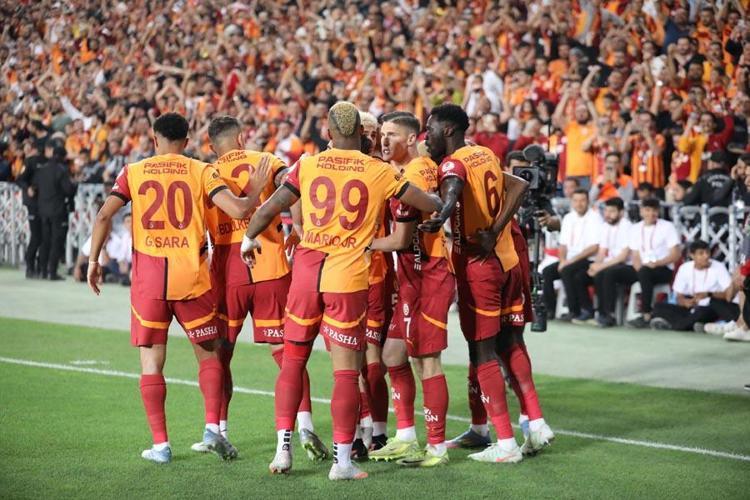 Galatasaray imparatorluk kurdu Aslan Türkiye’nin Bayern Münih’i olma yolunda: 13 yılda 19 kupa