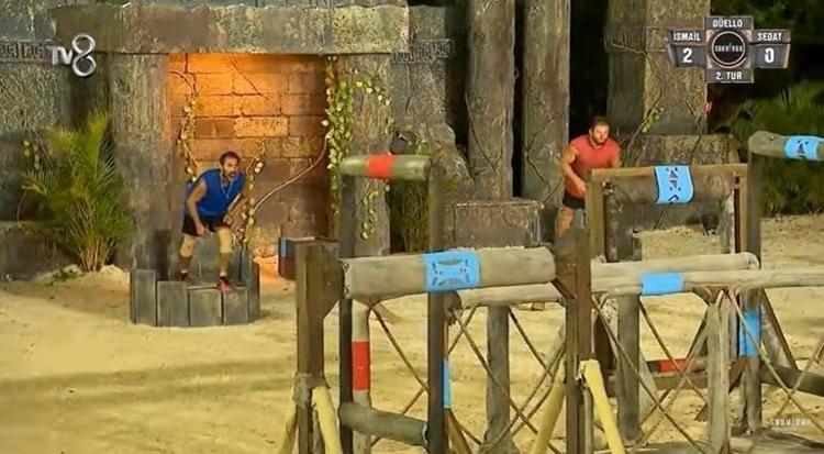 Survivorda İsmail ve Sedat arasındaki mücadele nefes kesti İlayda Şekerden alkışlanacak hareket