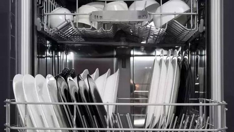 BULAŞIK MAKİNESİNE ATILACAK ÜRÜNLERİ DOĞRU SEÇİN