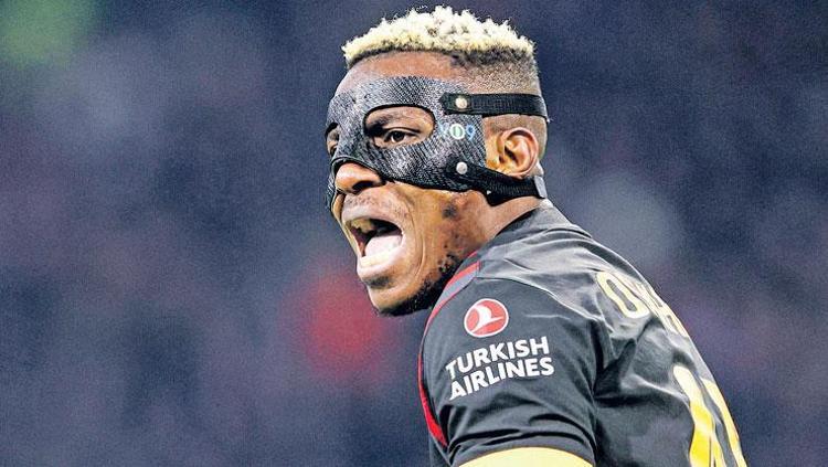 Galatasarayda tek hedef Osimhen’in transferi 1 sene daha kal Avrupa Kupası al