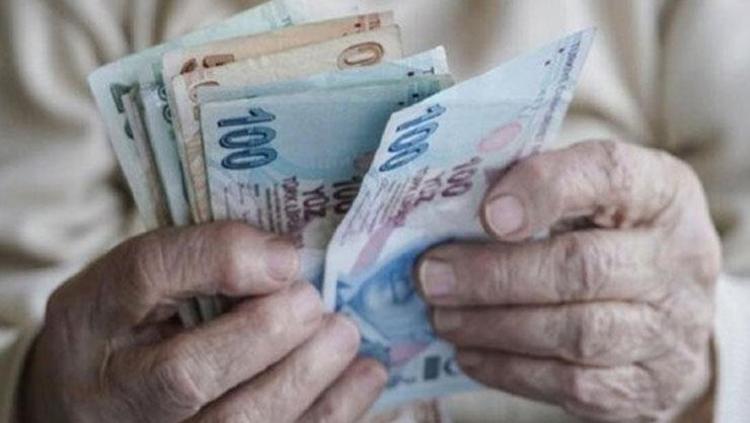 Milyonlarca emeklinin gözü bu haberde Bayram ikramiyesine zam gelecek mi