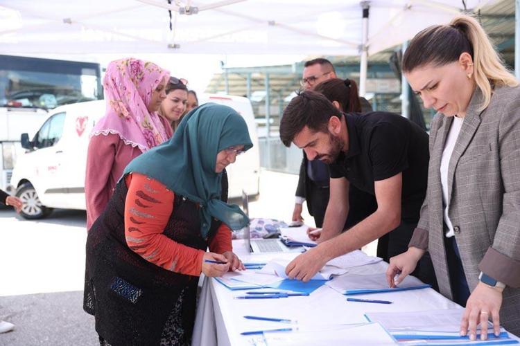 Denizli Merkezefendide kadın üreticilere 10 milyonluk destek