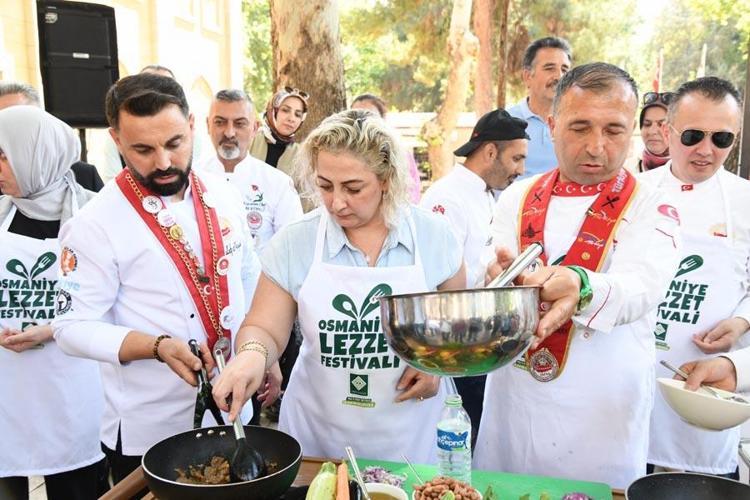 Türkiye’de bir ilk Osmaniye Lezzet Festivali renkli görüntülerle başladı