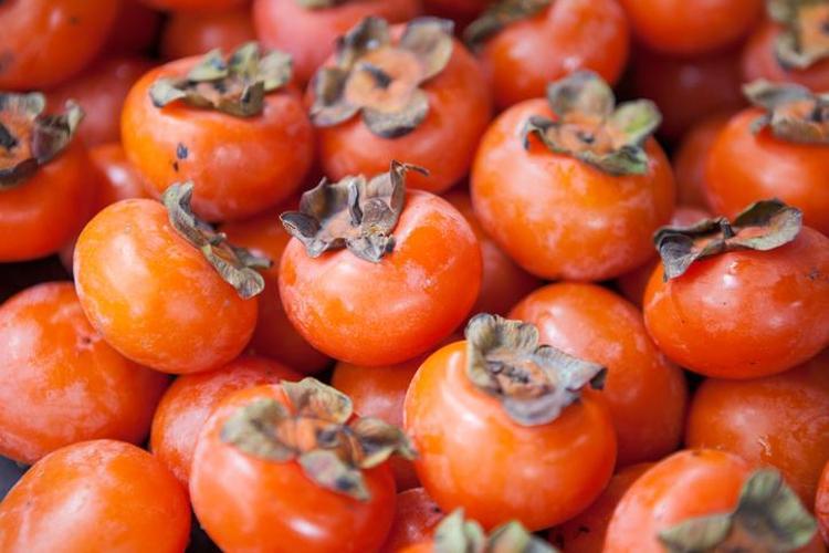 Doğal tansiyon ilacı gibi meyve Bağırsakları harıl harıl çalıştırıp potasyum depolarını dolduruyor, doğanın C vitamini kralı