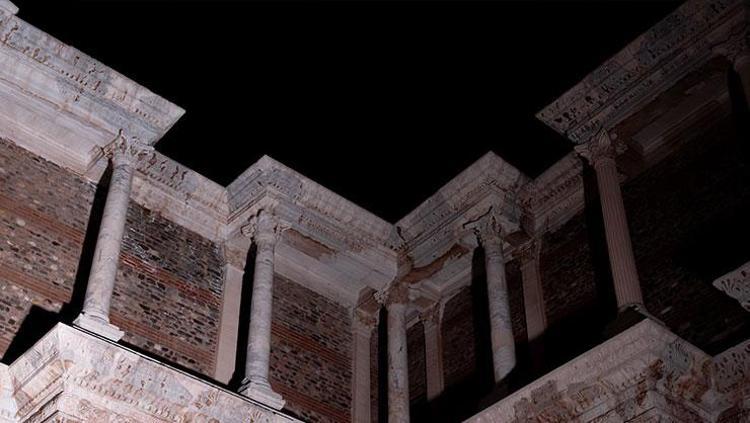 Sardes Antik Kentinde gece müzeciliği başlıyor