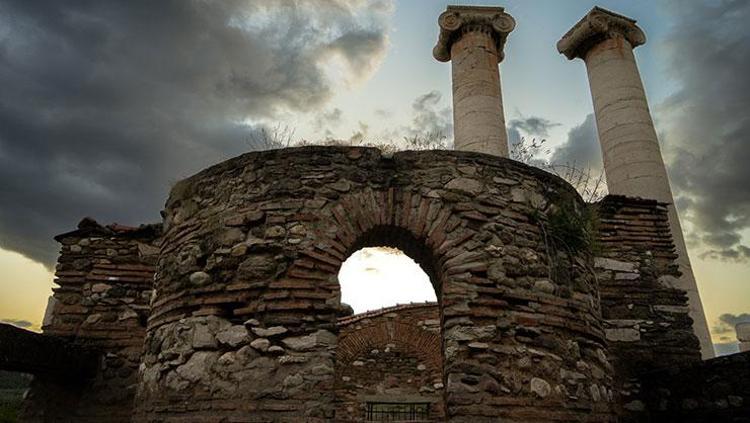 Sardes Antik Kentinde gece müzeciliği başlıyor
