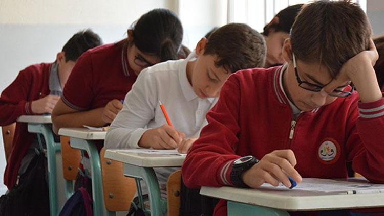 2025 yaz tatili ne zaman Okullar ne zaman kapanacak Karneler ne zaman dağıtılacak
