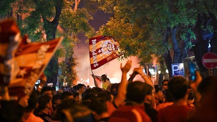 Galatasarayın şampiyonluk kutlamalarında sahne alacak isimler belli oldu