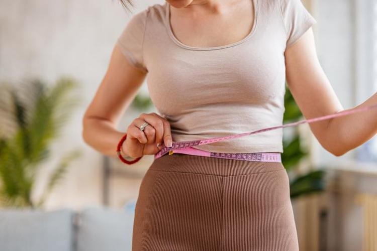 Vücutta öbek öbek biriken yağın görülmeyen sebebi Metabolizmayı durdurarak zayıflamayı engelliyor