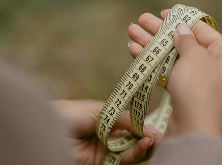 Uykudan uyanır uyanmaz için Beldeki yağları cayır cayır yakıyor, 3 günde 5 kilo verdiren içecek