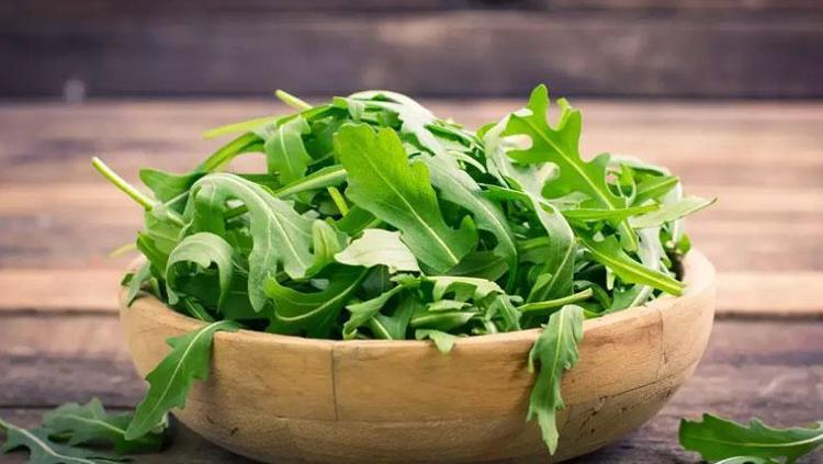 RADİKA SALATASI TARİFİ
