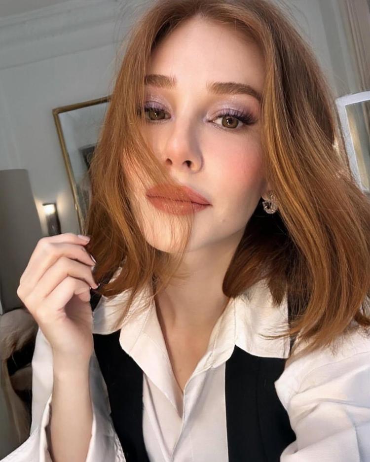 Elçin Sangu hastalık iddialarına son noktayı koydu Yakınlarım endişe içinde