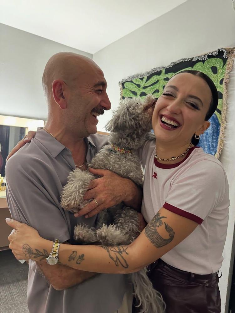 Melike Şahin evlilik yıldönümünü kutladı Bütün yıllar bizim olsun kocam