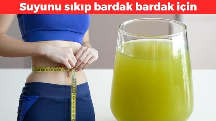 Yaz aylarının vazgeçilmez içeceklerinden Suyunu sıkıp bardak bardak için: Cildi neme doyuruyor, doğal detoks kaynakları arasında bir numara