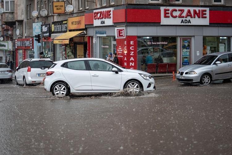 ÜÇÜNCÜ VE DÖRDÜNCÜ GÜNLERDE SINIRLI YAĞIŞ