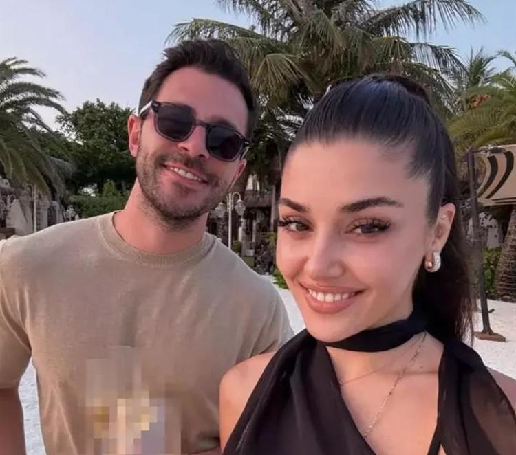 AŞIKLARDAN ROMANTİK KARE