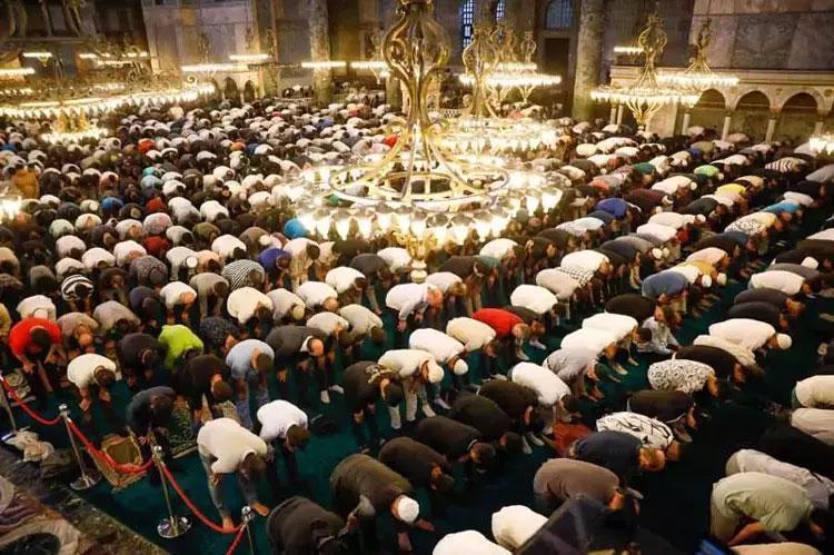 Bayram namaz saatleri