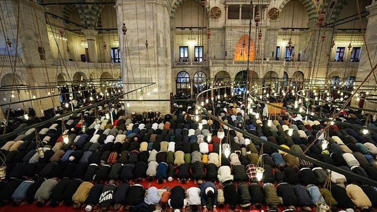 İl İl Kurban Bayramı namazı saatleri