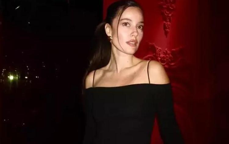 Pelin Akil ve Anıl Altanın 8 yıllık evliliği sona eriyor Yollarımızı ayırdık
