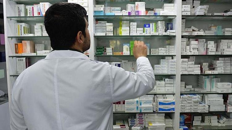 ECZANELER BUGÜN AÇIK MI Eczaneler arefe günü kapalı mı, saat kaçta kapanıyor Arefe günü eczanelerin mesai saatleri