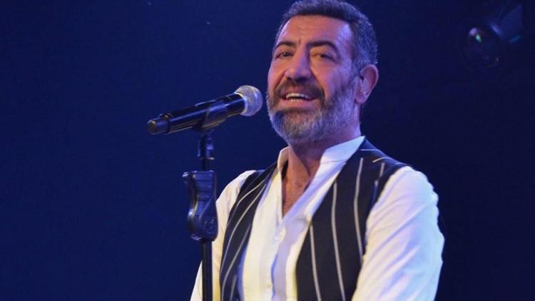 Hakan Altun imaj değiştirdi Bıyıklar kaldı, sakallar tatilde