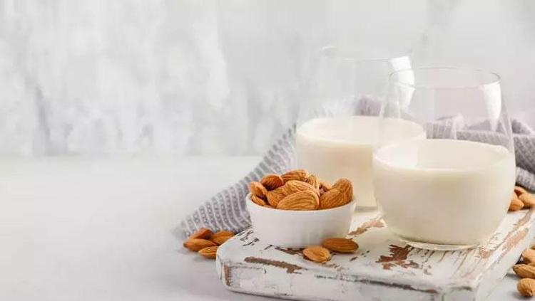 VÜCUDU BESLEYEN YÜKSEK KALSİYUM İÇERİĞİ