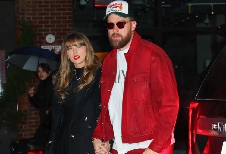 Taylor Swift gizlice evlendi mi Kafa karıştıran davetiye