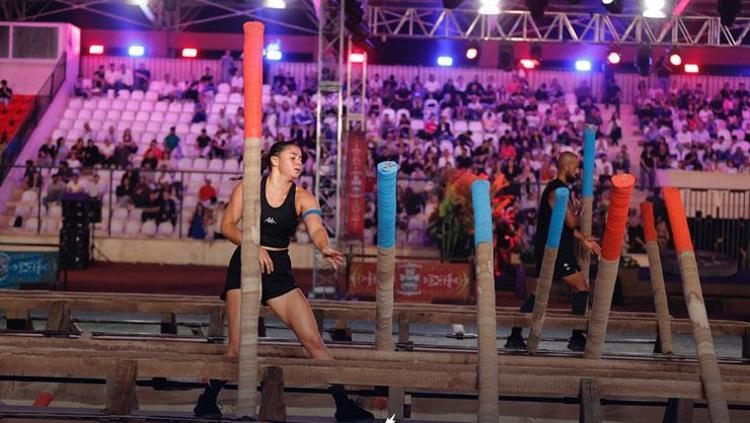Survivorda yarı finalistler belli oldu Bir isim daha veda etti