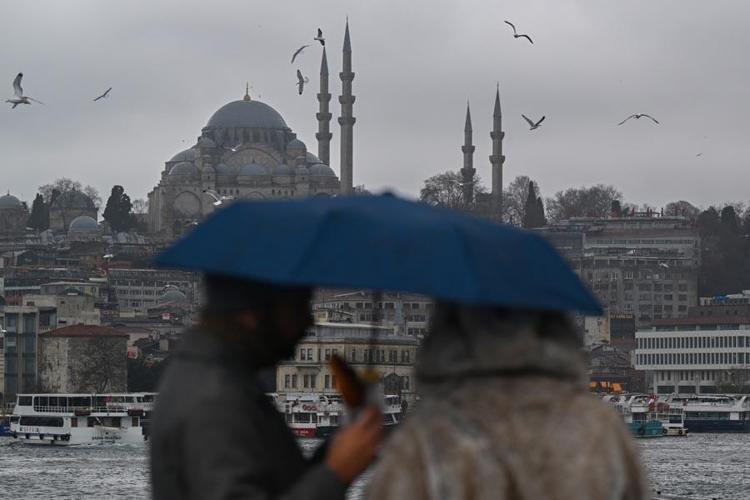 İSTANBULLULAR DİKKAT PAZAR GÜNÜ SAĞANAK VAR