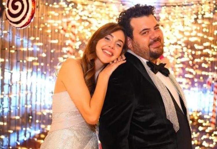 Eser ve Berfu Yenenler Pariste dolandırıldı İnanamıyorum bu tezgaha nasıl düştüm, bu sinsilere nasıl kandım