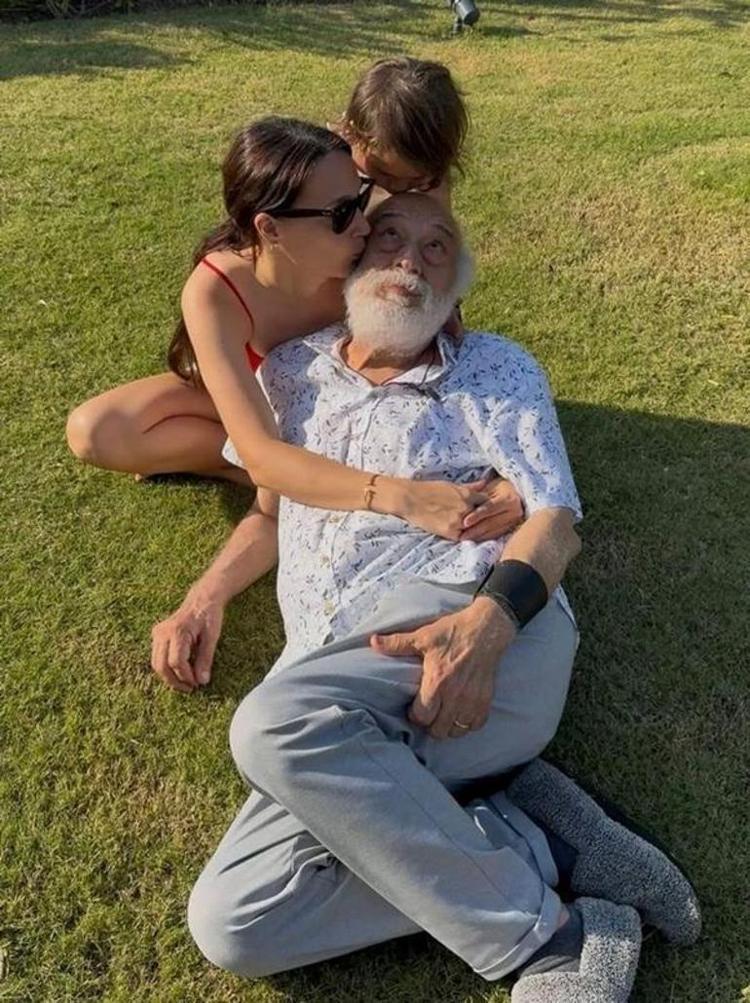 GUPSE ÖZAY