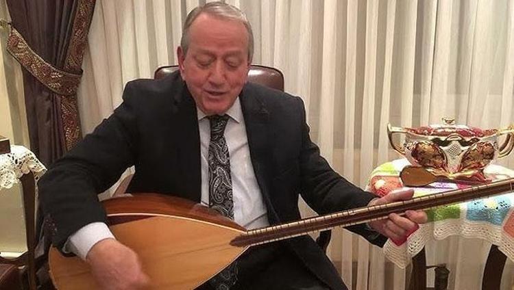 Değmen Benim Gamlı Yaslı Gönlüme türküsü öksüz kaldı Mehmet Erenler hayatını kaybetti