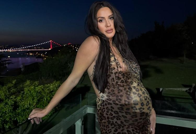 Taze anne Sahra Işık içini döktü Uykumda bile özlüyorum