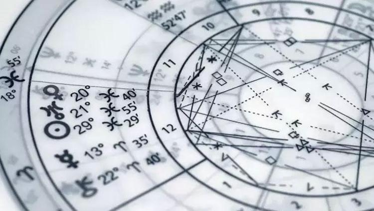 ASTROLOJİK HARİTANIN ANAHTARI YÜKSELENDE SAKLIDIR