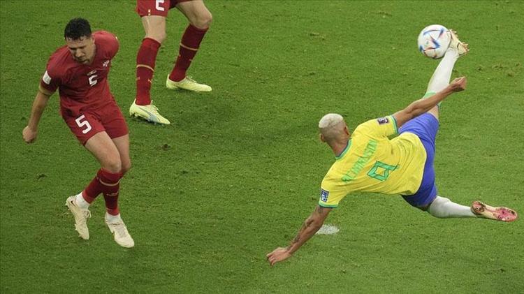 Galatasarayda gözler Osimhenın kararında Aslanda Richarlison, Hakan Çalhanoğlu, Ahmetcan Kaplan gelişmesi