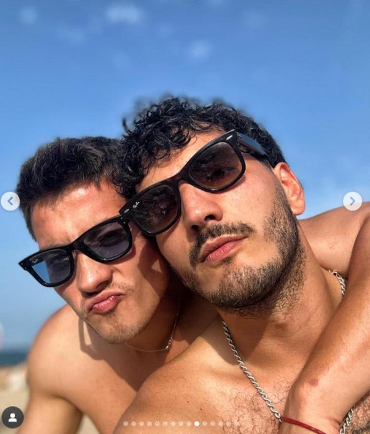 Uzak Şehirin Kayası, tatil için uzak şehirlere gitti
