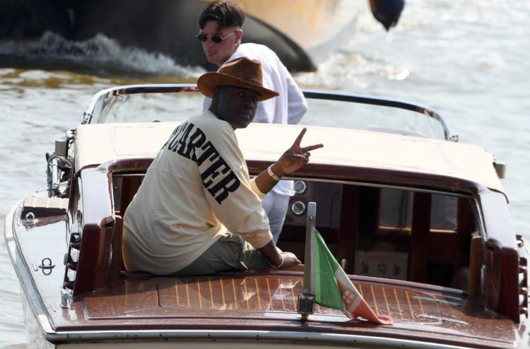 Jeff Bezos ve Lauren Sanchez Venedikte 3 gün 3 gece sürecek olan yılın meşhur düğünü başlıyor