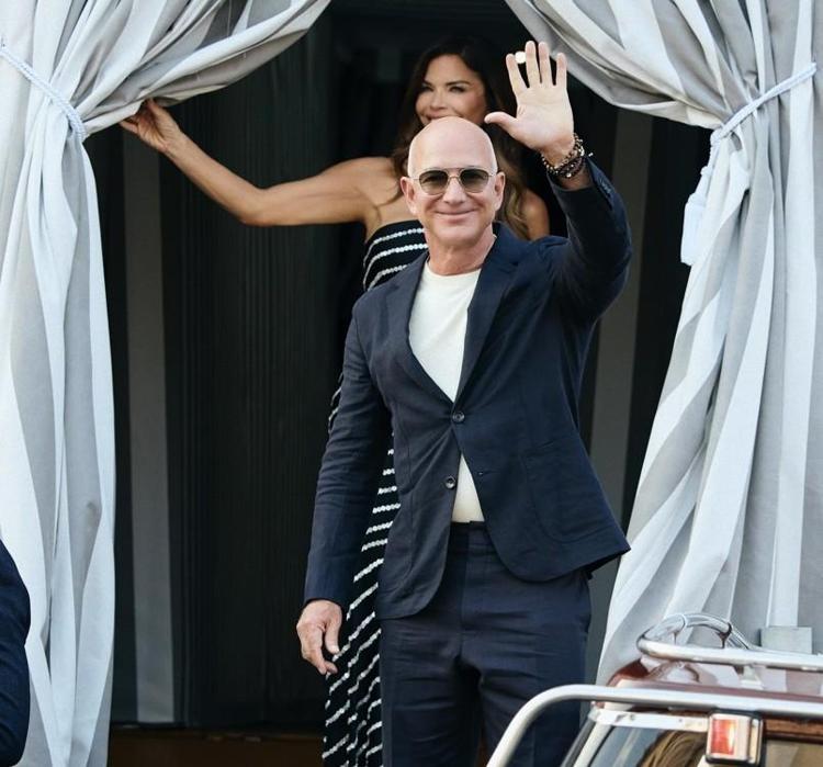 DÜĞÜN MALİYETİ: 76 MİLYON DOLAR