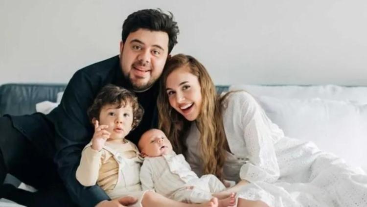ÜÇ TANE FOTOĞRAFA 300 EURO VERDİK