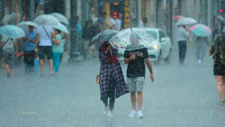 Meteoroloji alarm verdi Sıcaklıklar düşüyor, sağanak yolda
