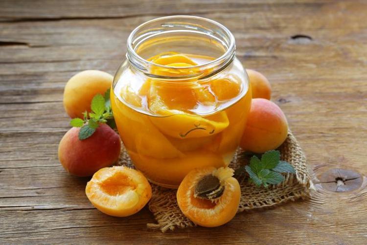 Doğal tansiyon ilacı Avuç avuç yiyince daralan damarları genişletip iltihabın kökünü kazıyor, doğanın C vitamini kralı